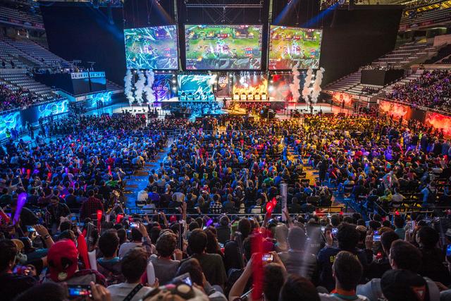 的中场体系 的中场体系