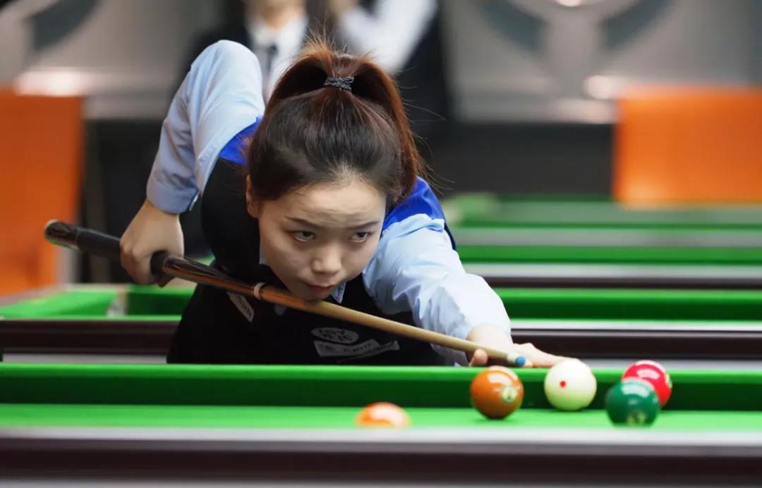 他们都借此 他们都借此