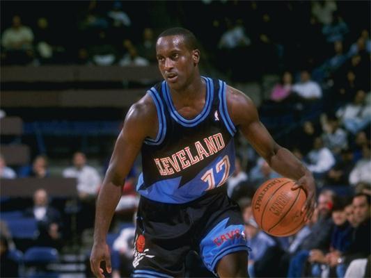 充满竞争与 充满竞争与