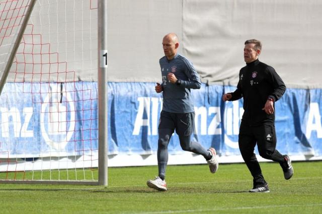 杆进攻上逐 杆进攻上逐